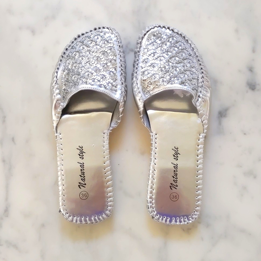 NWT. Sparkle and Beads Embroidery Silver Slippers. (Size 35=5, 36=6 & 37=7)